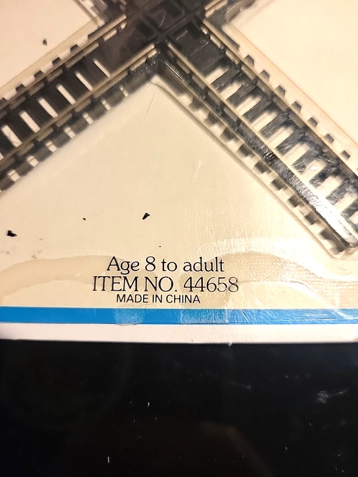 Bachmann # 44658 90 Degree Crossing N-Scale For Train Layout Sealed Package - Image 2 of 3