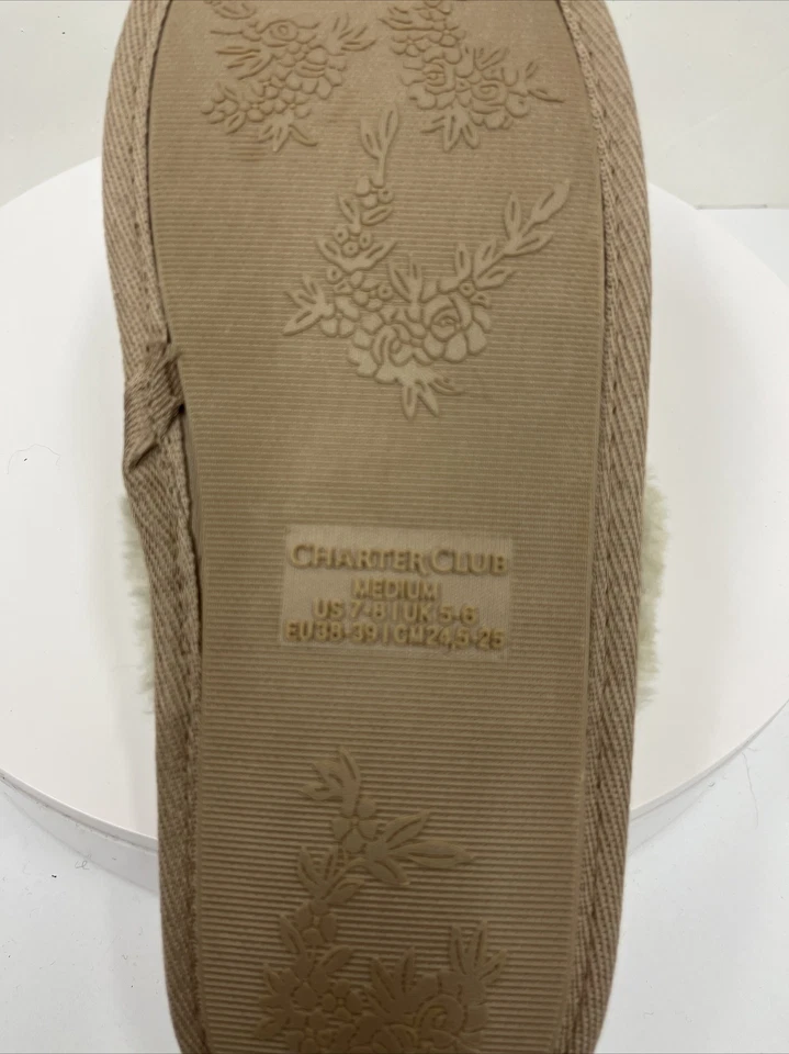 Zapatillas Charter Club de espuma viscoelástica para interiores y exteriores tostadas medianas 7-8 $24 Foto 4 de 4