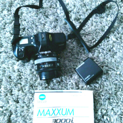 Minolta Maxxum 3000i Body w/Maxxum D 314i flash - AS IS - READ