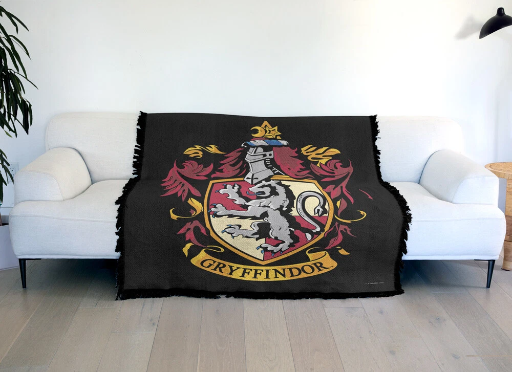 Harry Potter Blanket, 50"x60" Gryffindor Crest Woven Blend Throw