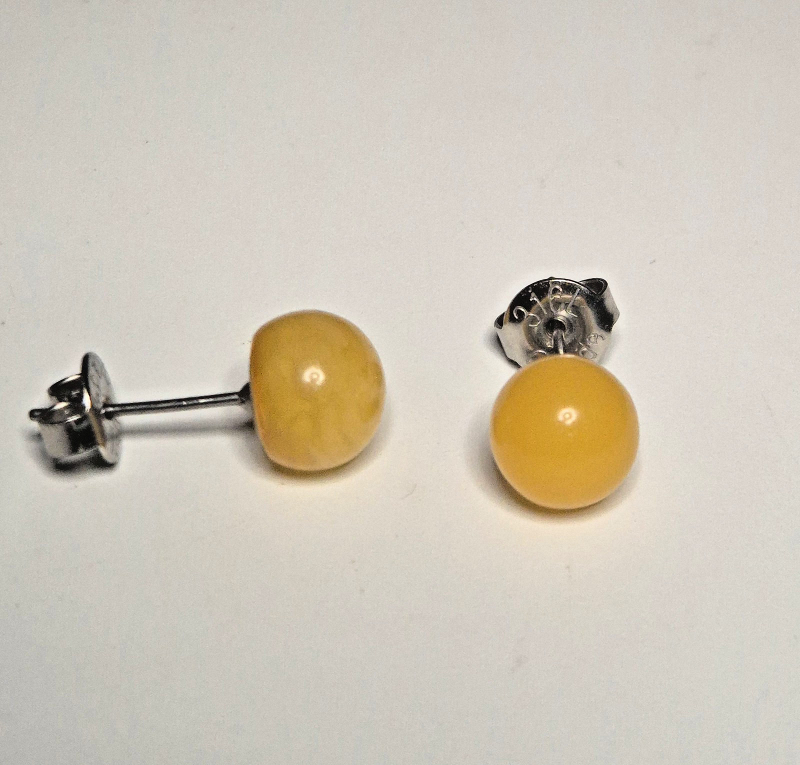 Tribal Spirit Ohrstecker Bernstein Butterscotch 8mm
