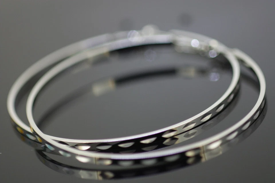 18k 18ct White Gold Filled GF Pattern Large 8cm Hoop Earrings E-A768 Gift Woman - Image 3 of 4