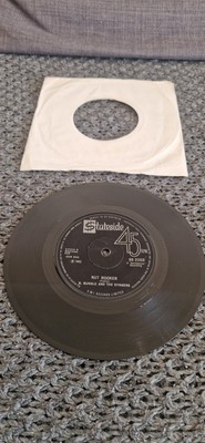 B. Bumble & The Stingers Nut Rocker 1962 UK 7'' Vinyl TESTED 