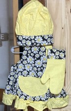 Handmade Childs Full Apron  Chef Hat  Mitt Set - Cute Approx 2 To 4 Size