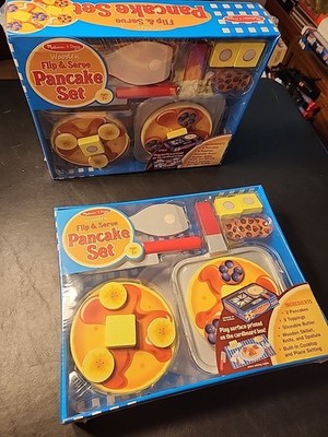 Melissa & Doug Flip and Serve Pancake Set!  Made Of Wood! Brand New Never Opened