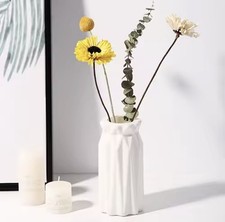 1pc Nordic Plastic Vase Simple Small Fresh Flower Pot Storage Bottle for Flowers