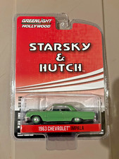GREENLIGHT HOLLYWOOD - STARSKY & HUTCH 1963 CHEVROLET IMPALA 1:64 GREEN
