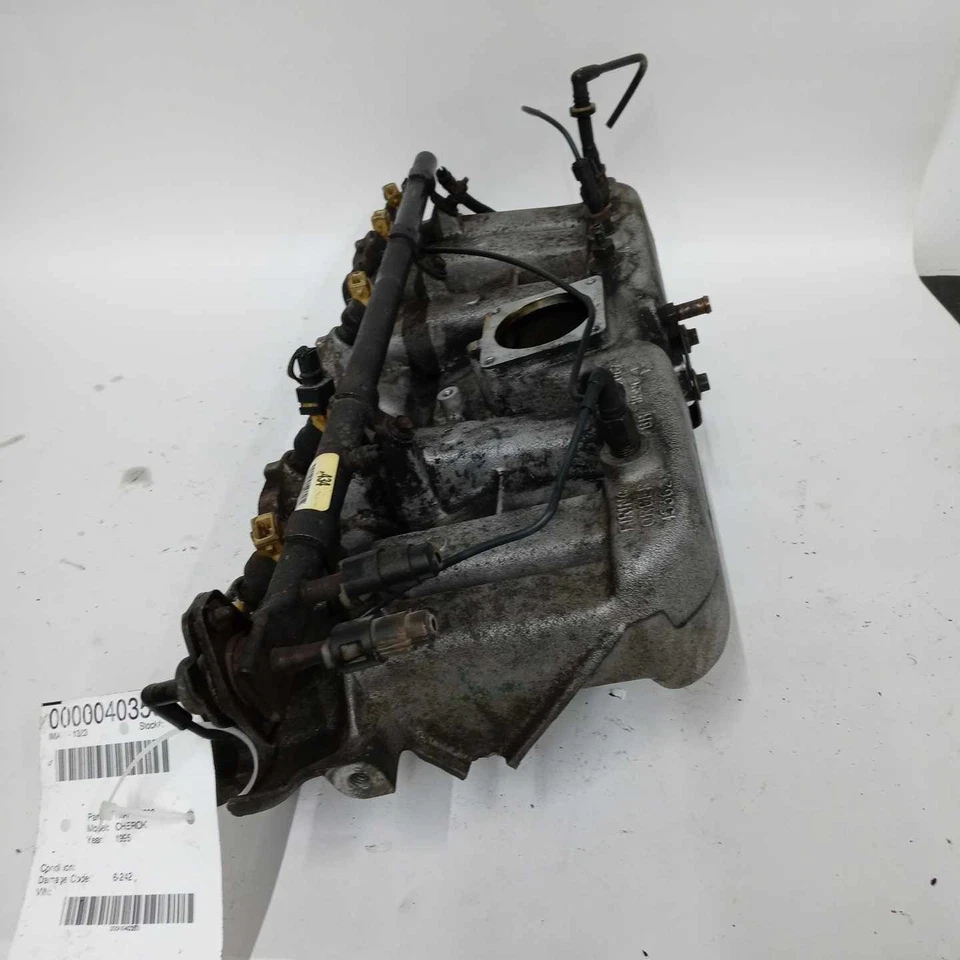 Jeep Cherokee 1991-95 colector de admisión recto 6 Foto 2 de 4