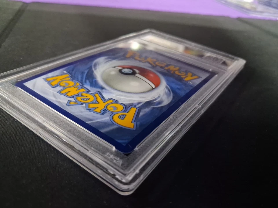 2019 POKEMON SUN & MOON HIDDEN FATES #SV69 FULL ART/UMBREON GX PSA 9 - Image 4 of 4