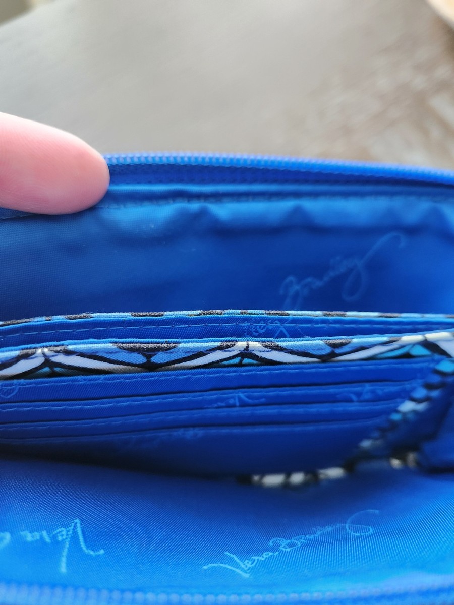 Vera Bradley Blue Bayou Quilted Wristlet Wallet with Zipper and