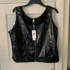 Black PVC Style Zip Front Sleeveless Top. Size 20 BNWT