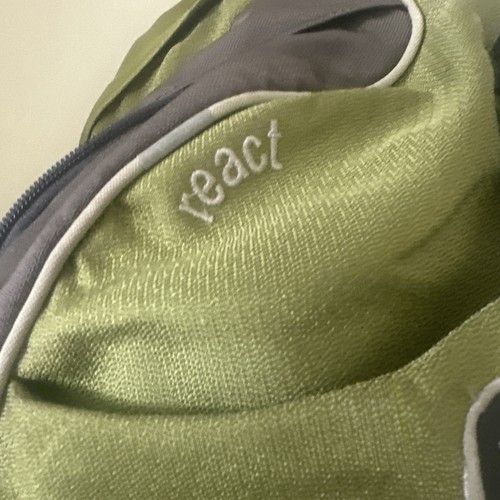 Osprey React Backpack Lemon Green Multiple Pockets Hiking Bag - Picture 4 of 21