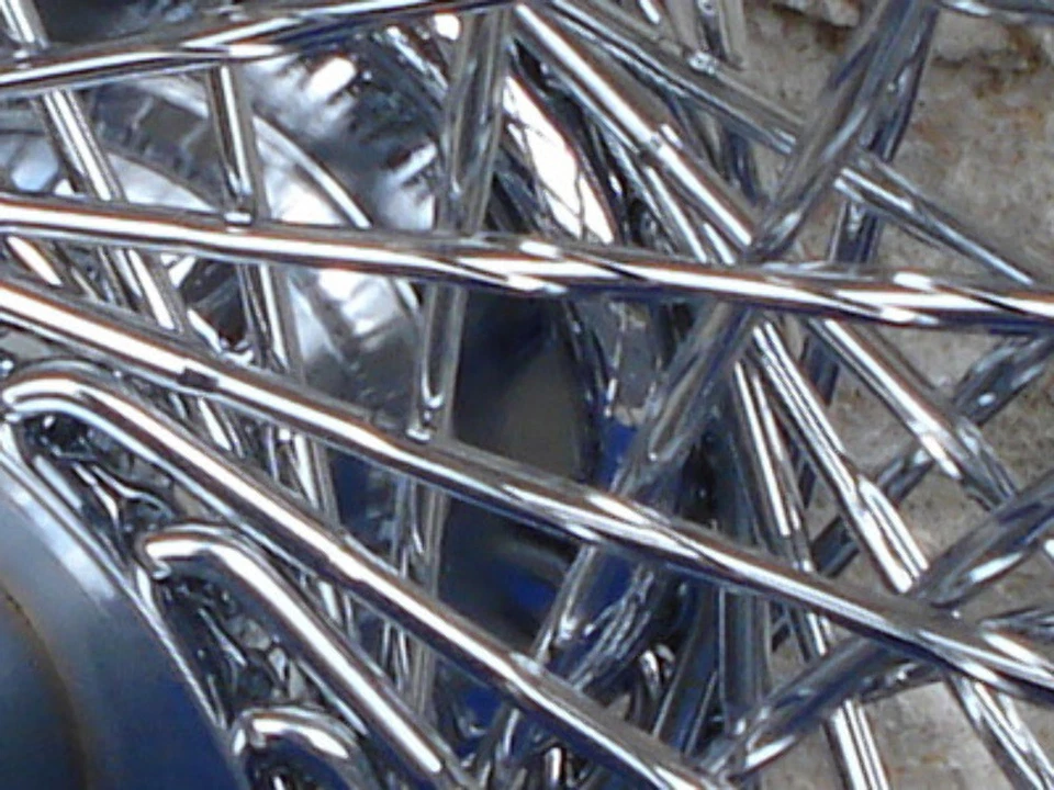 Roda dianteira 16" TWISTED 80 RAIOS CROMADA PARA HARLEY Heritage fatboy 1984-99 - Imagem 2 de 4