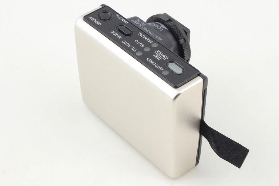 [MINT] Olympus FS-FL14 Shoe Mount Electronic Flash Silver with Case From JAPAN - Image 4 of 4
