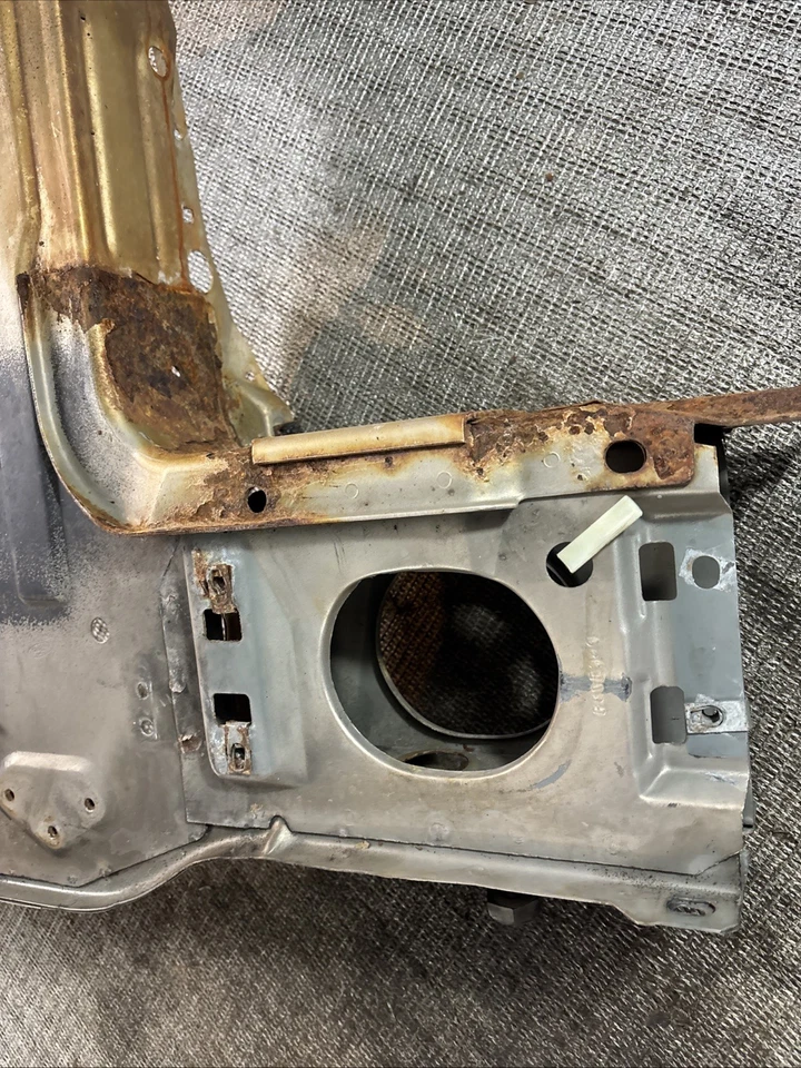 lincoln town car core support 1997 Foto 4 de 4