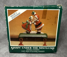 Vtg Mary Engelbreit Kissin Mistletoe Cast Iron Stocking Holder Midwest Cannon