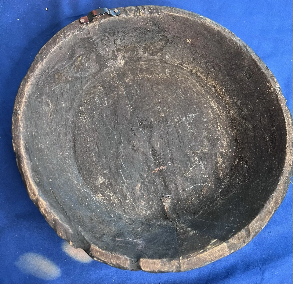 Antique Hand Carved Wooden Bowl - Image 3 of 4