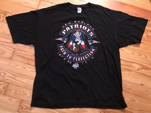 New-England-Patriots-Perfect-Season-19-0-T-Shirt-Men-039-s-XXL-2XL-NFL-2007-Error