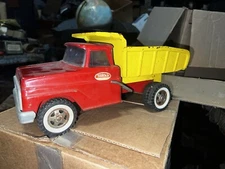 vintage 1966 Tonka dodge pick up Truck #315 - original paint has play wear