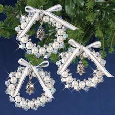 Nostalgic Christmas Beaded Crystal Ornament Kit Crystal White Silver Bell Wreath