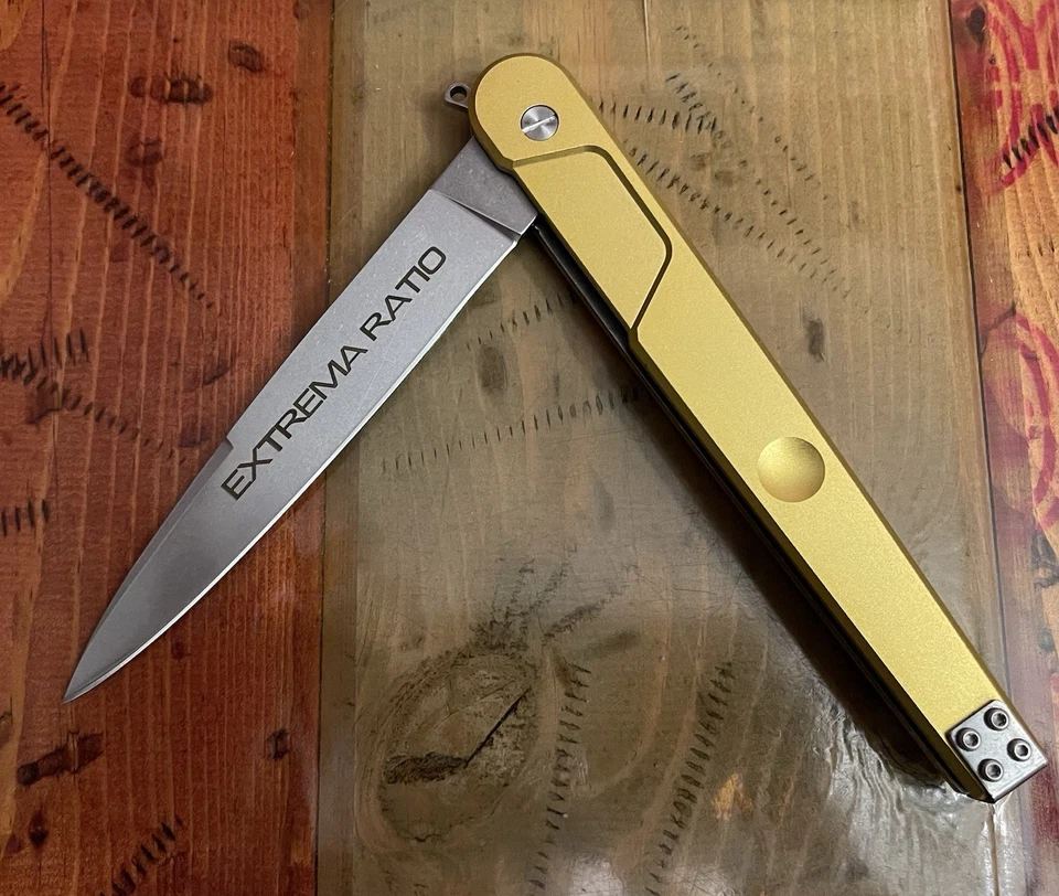 Navaja de bolsillo Extrema Ratio BD4 Lucky Stiletto Dagger Bohler N690 bronceada Foto 2 de 4