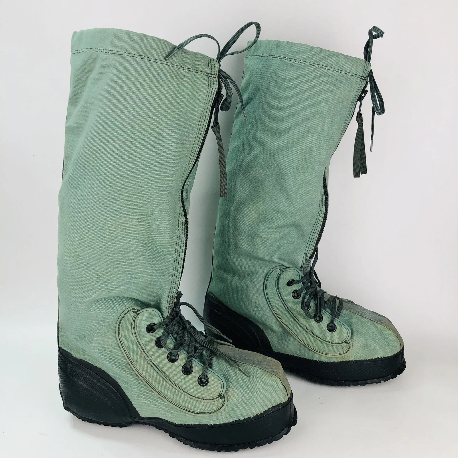 US Military Issued Extreme Cold Weather Mukluk Boots Green Sz Medium Type N-1B