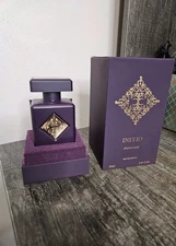 Atomic Rose by Initio