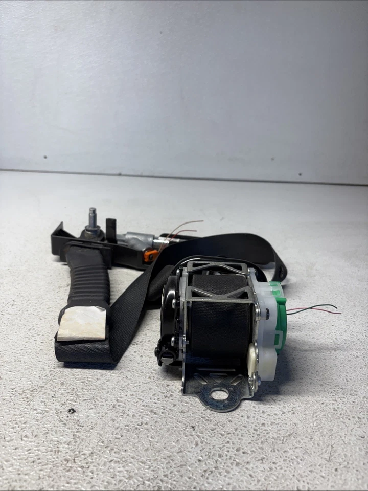 ✅ Cinturones de seguridad delanteros laterales izquierdo Nissan Altima 2013-2018 color negro Foto 2 de 4