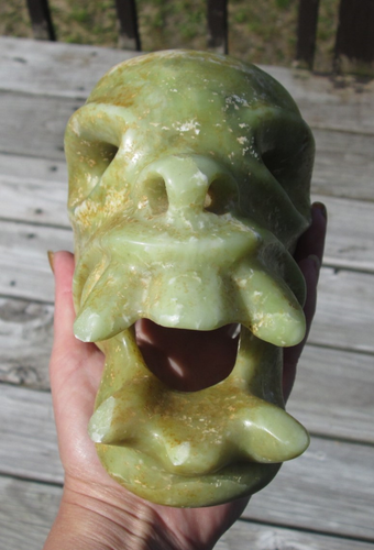 Jade skull, Buddhism, Tibet, 500-1000 AD - Picture 12 of 12
