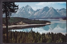 JACKSON LAKE TETON RANGE, WYOMING
