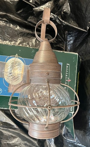 OUTDOOR WALL LIGHT CLEAR SWIRLED GLASS COBBLE STONE FINISH LANTERN STYLE NOSWB - Picture 13 of 24