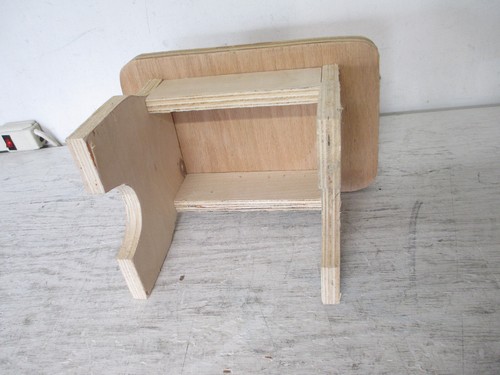 UNFINISHED Child's Step Stool Solid Wood 11.75" x 7.5" x 8" - Picture 4 of 4