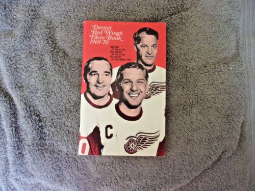1969-70 DETROIT RED WINGS MEDIA GUIDE Yearbook GORDIE HOWE 1970 ALEX DELVECCHIO - Picture 1 of 12
