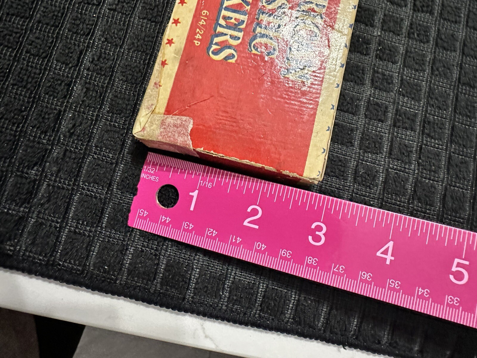 VTG AMERICAN PLASTIC CHECKERS IN ORG BOX 24 PC, Set #614/24P