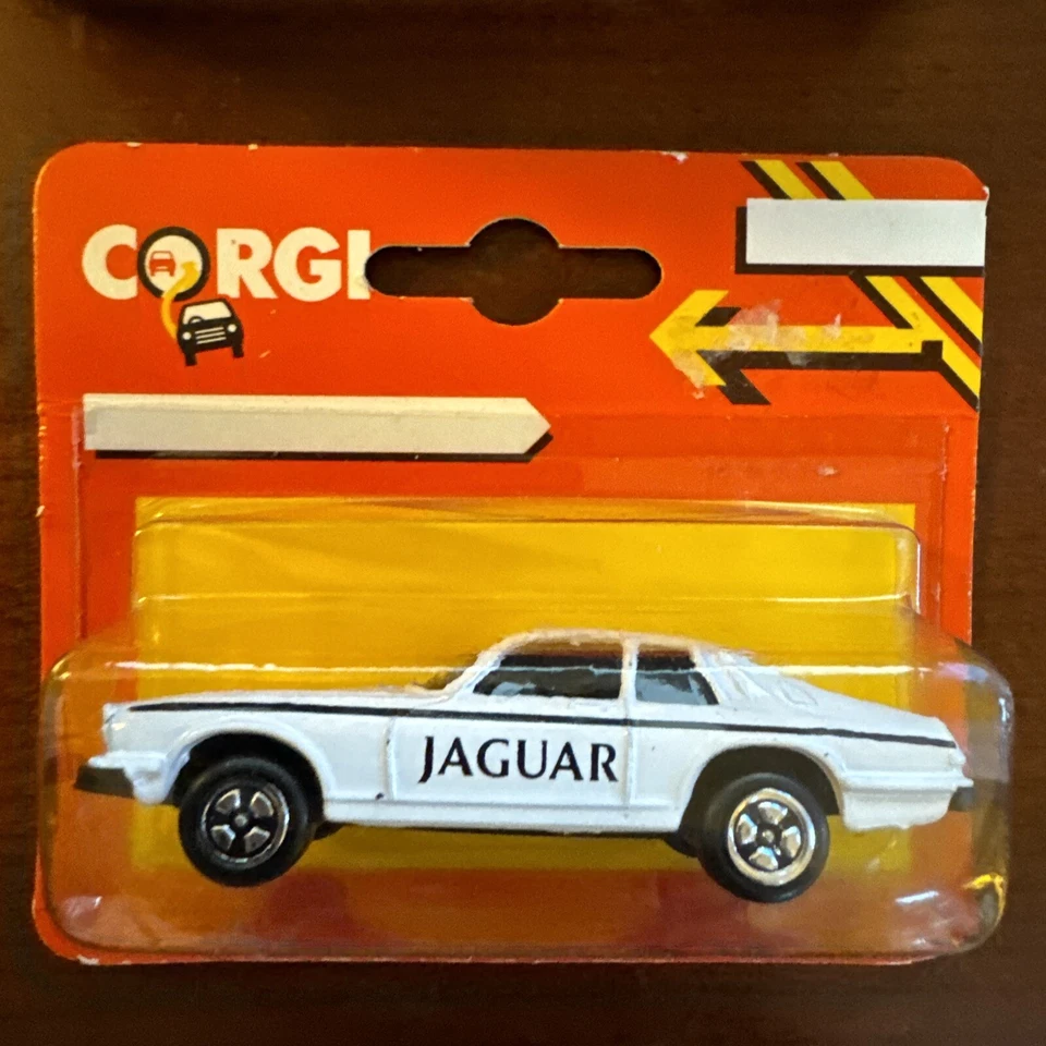 1980 Vinatge Corgi Juniors J77 Lot Of 2 Cars NIB Mercedes Jaguar - Image 2 of 3