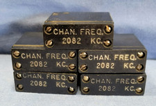 XTAL HAM 2082 Frequency Crystal Holder Lot of 5 KC Vintage Radio Crystals DC-35