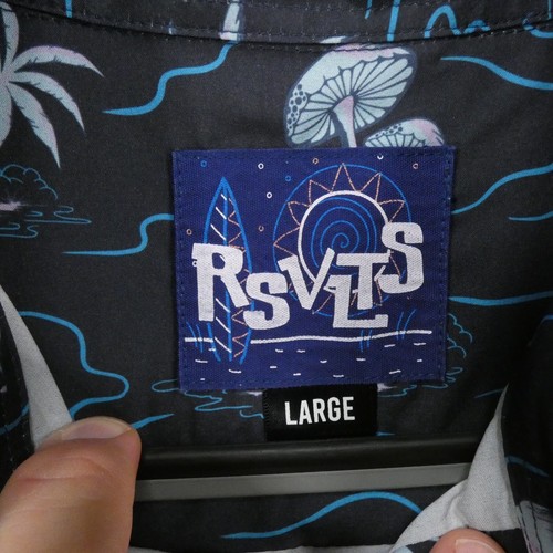Rsvlts Shirt Mens Large Navy Hawaiian Isle Be Surfing Mushrooms Flamingo - Picture 8 of 13