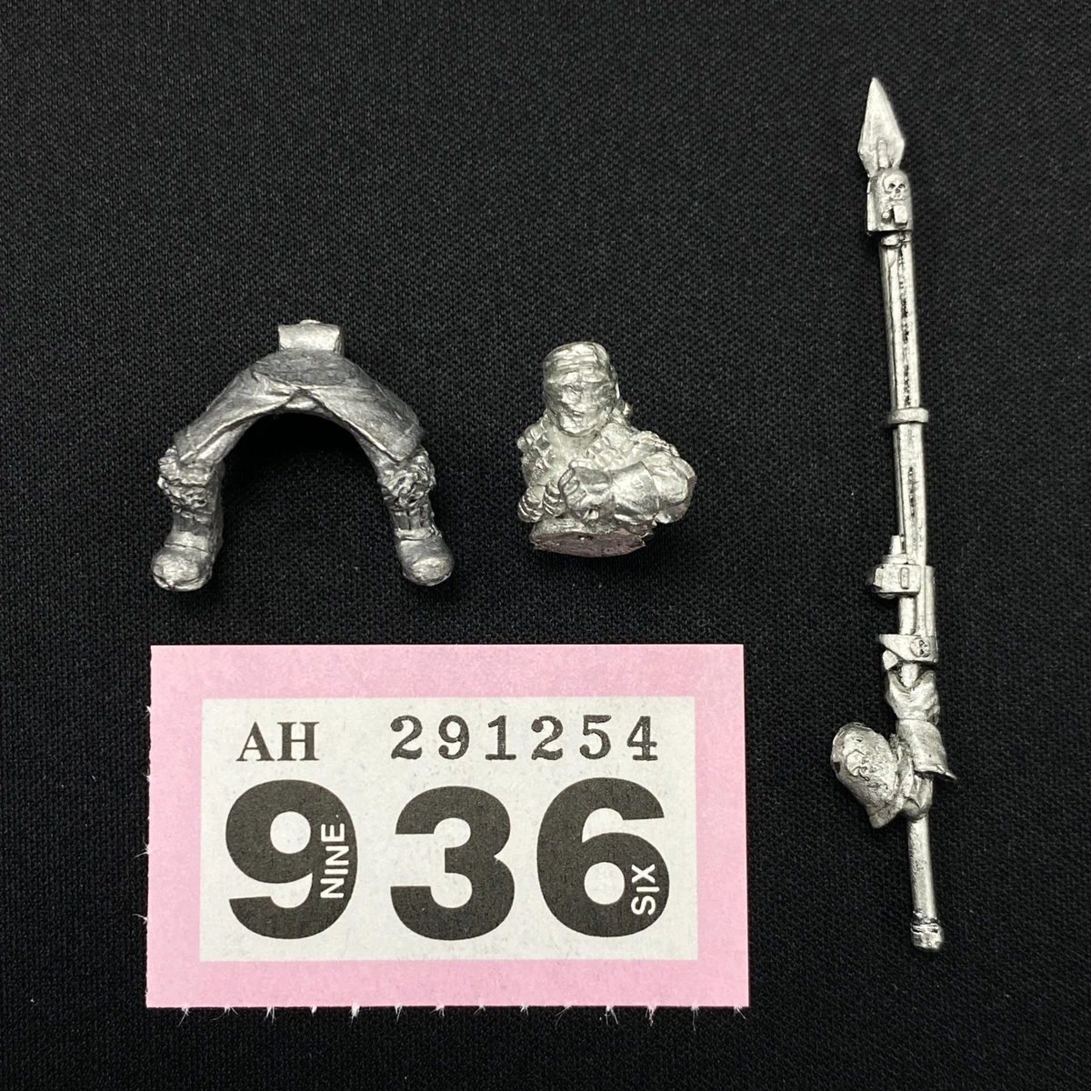 Warhammer 40k Arch Confessor Kyrinov Astra Militarum 52-44 Métal - NIB OOP