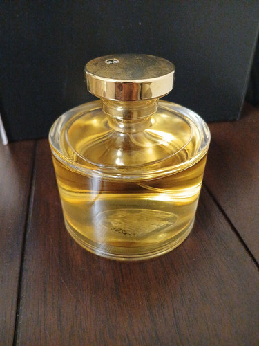 Ralph Lauren Glamorous 100ml EDP Spray 3.4 Oz 90% Women Original Classic Rare