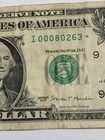 EXTREMELY RARE PRINT AND RUN (250,000) HEAVILY CIRCULATED 2017 $1 STAR NOTE — photo 1