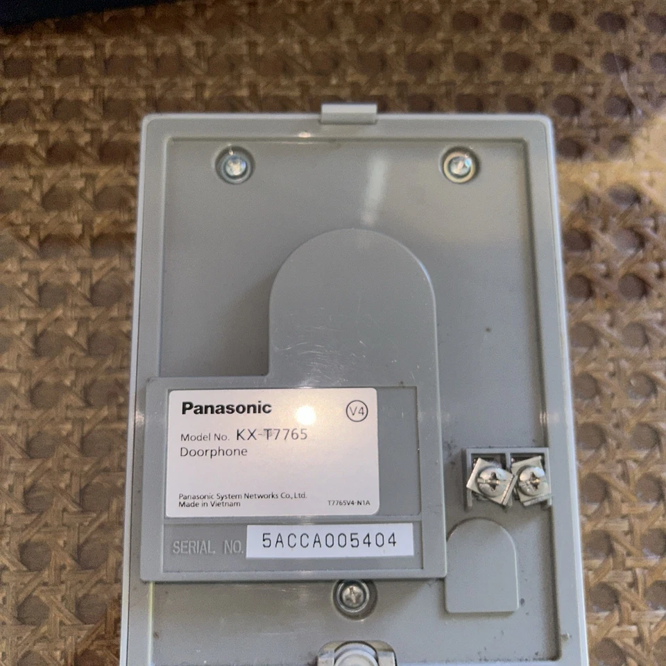 Panasonic KX-T7765 Door Phone Works Just Like The KxT 30865 There Is No Mounting - Image 2 of 2