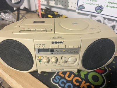 Vintage Sony CFD-V30 CD radio cassette-corder w/ ''MEGA BASS PORT'' Boombox