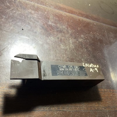 Seco Indexable Grooving Toolholder: CFMR 125 04D Made in USA 1.25  (M27)