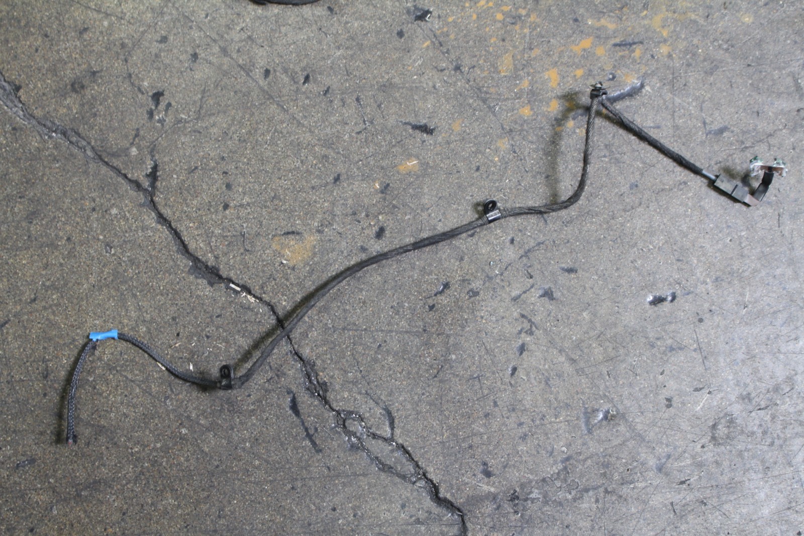 Ferrari California T, Roof Wire Harness, Dmg, Used, P/N 81976700