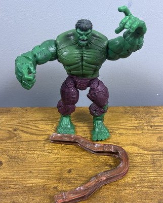 2003 ToyBiz Marvel Savage Hulk Classics Super Poseable W/ Bendable Steel Girder