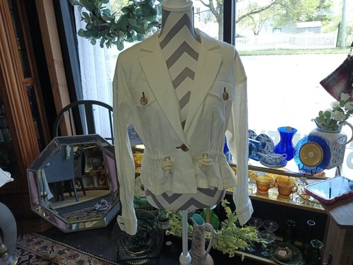 Veronica Beard Magni Linen Cream Color With Buttons