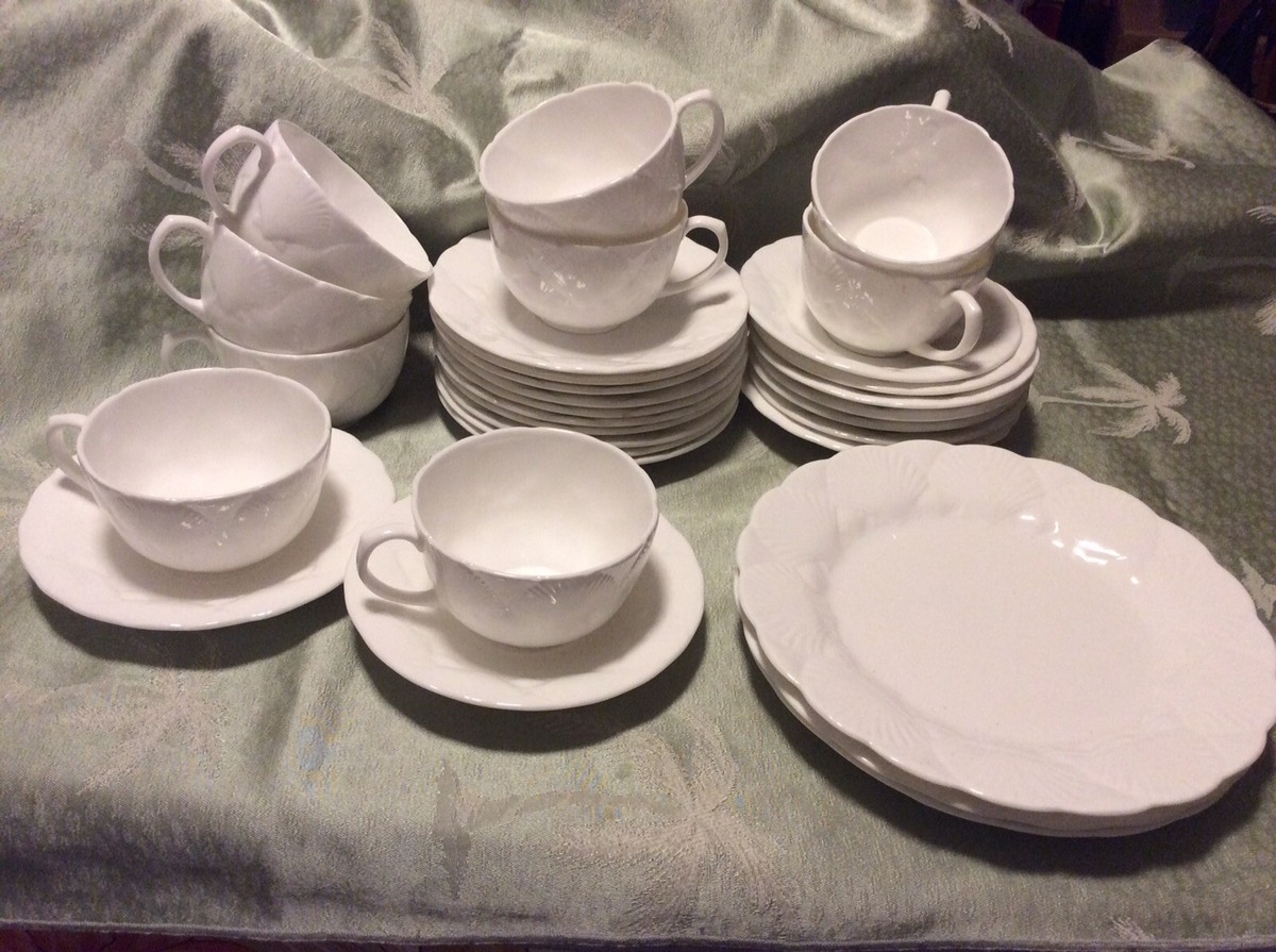 【WEDGEWOOD】アンティークプレート 1860s ~ 