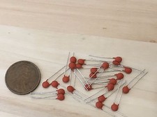 25 pieces 151pf 50v Ceramic Disc Capacitors C30