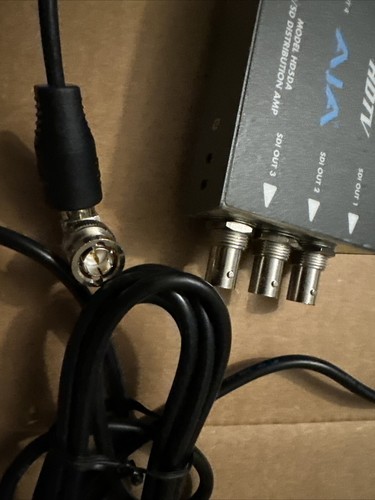 AJA HD5DA Amplificatore di distribuzione digitale seriale HD-SDI/SDI con alimentatore NP12-US0520 - Foto 5 di 13