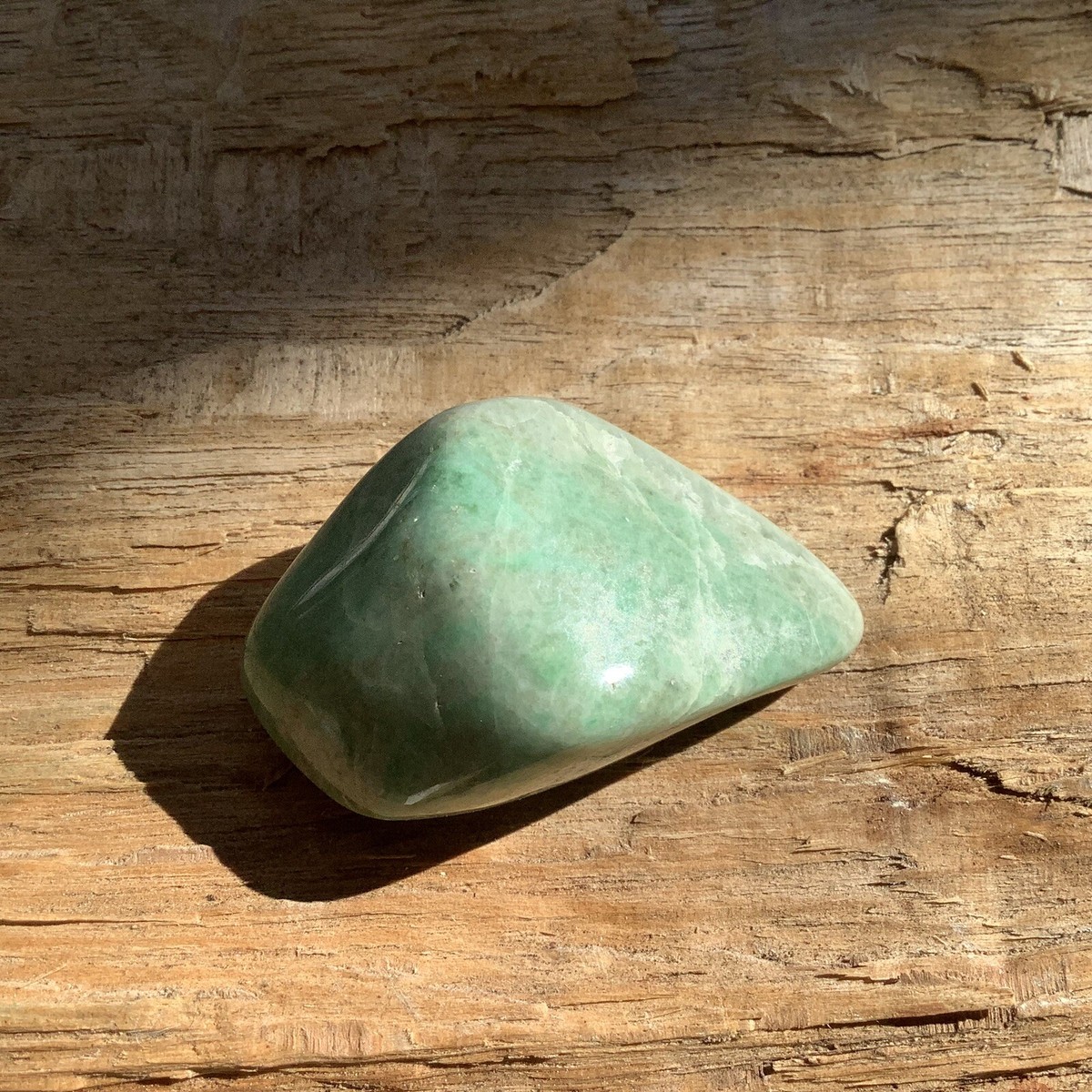 Burma Maw Sit Sit Pebble Polished Chromium Green Albite Jadeite